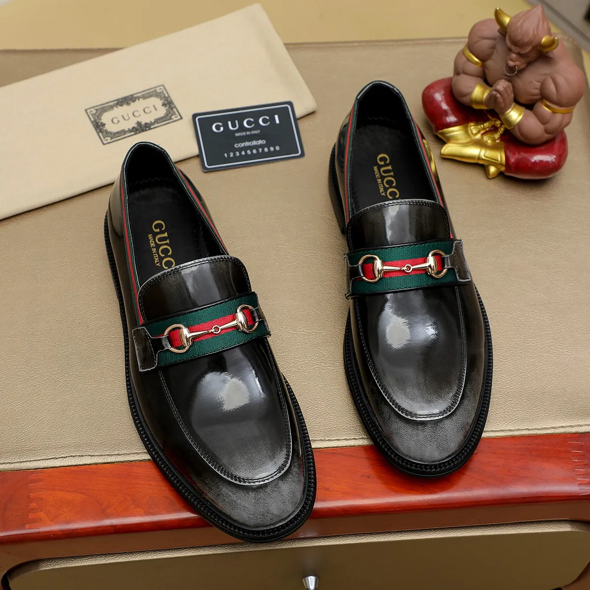 Men's shoes 💰460 💰💰Gucci official website men's business formal leather shoes update💥Hong Kong counters synchronize new styles💥completely one to one replica shipment👍zero difference in counter quality 0⃣️all made of imported first-layer cowhide on the outside with original hardware buckles➕water-dyed🐂leather lining production, color, code matching 39-44 (customized at 38.45.46)……